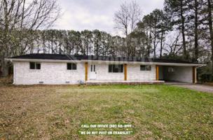 featured image of 1012 Woodside Dr