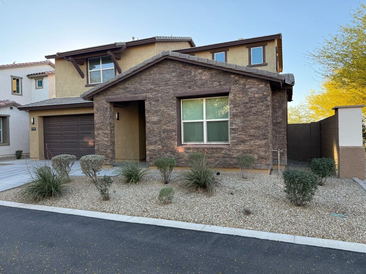 17797 W Cassia Way - Photo 2 of 23