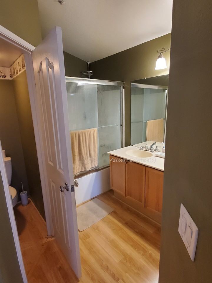 1305 Jamaica Ln - Photo 6 of 14