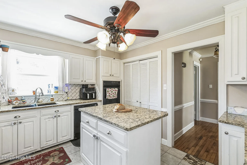 3225 Ridgecrest Dr #NA - Photo 6 of 17