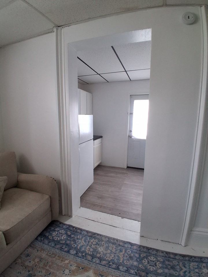 76 Silver Ln #76B - Photo 3 of 12