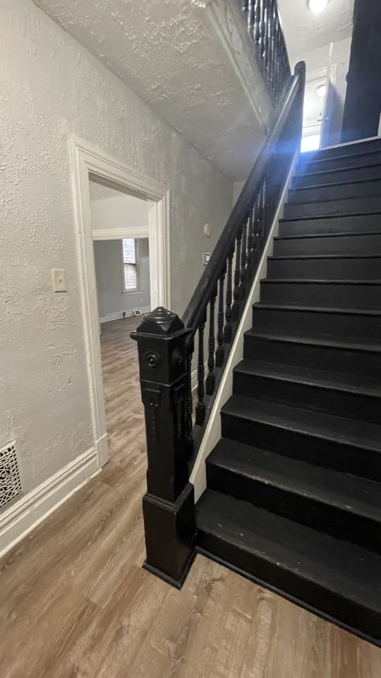 226 Lobinger Ave #NA - Photo 4 of 36
