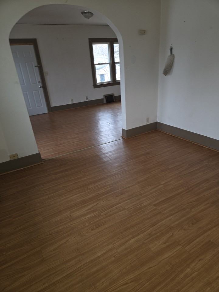 710 Yuba St #710 - Photo 3 of 3