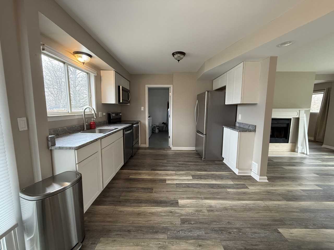 1948 Henbert Rd #NA - Photo 5 of 14