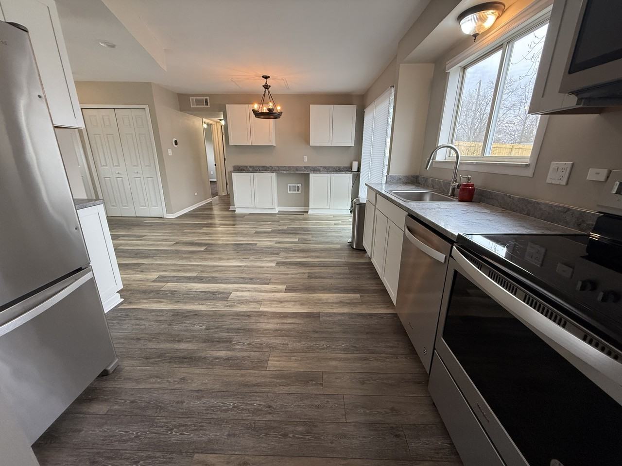 1948 Henbert Rd #NA - Photo 6 of 14