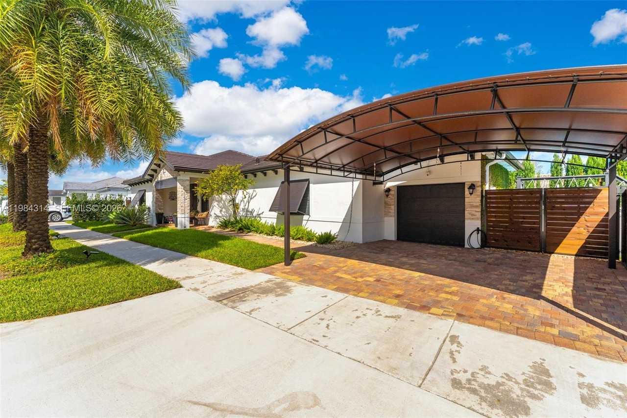 Sw 114th Ct #NA - Photo 3 of 19