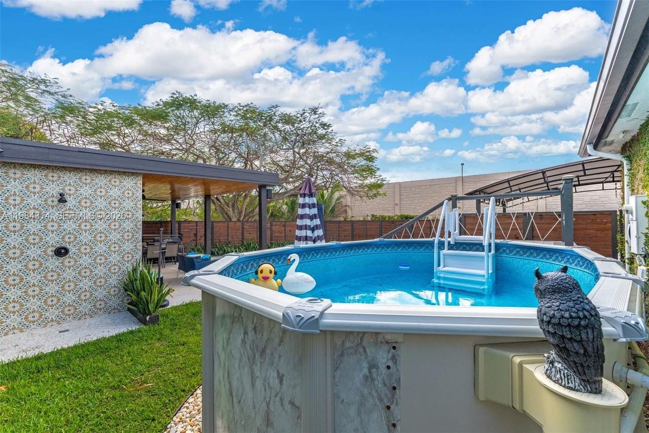 Sw 114th Ct #NA - Photo 4 of 19