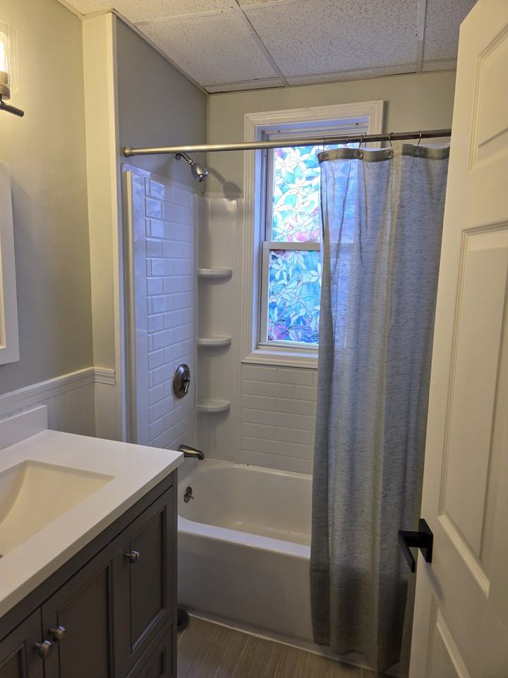 19 Gardner Ave #2 - Photo 6 of 14