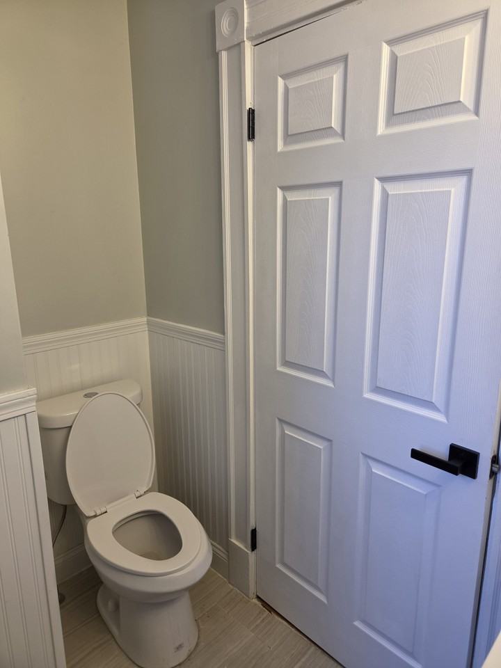 19 Gardner Ave #2 - Photo 7 of 14