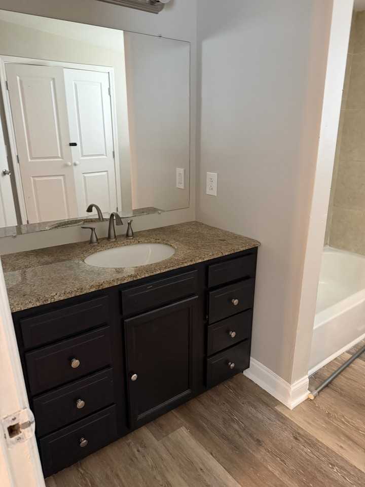 2474 Batavia St #NA - Photo 6 of 7