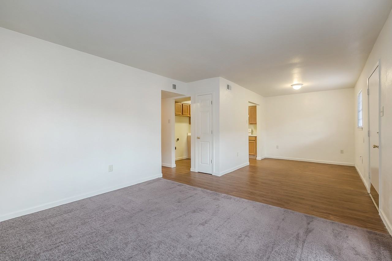 4110 Hessmer Ave #2 - Photo 3 of 13