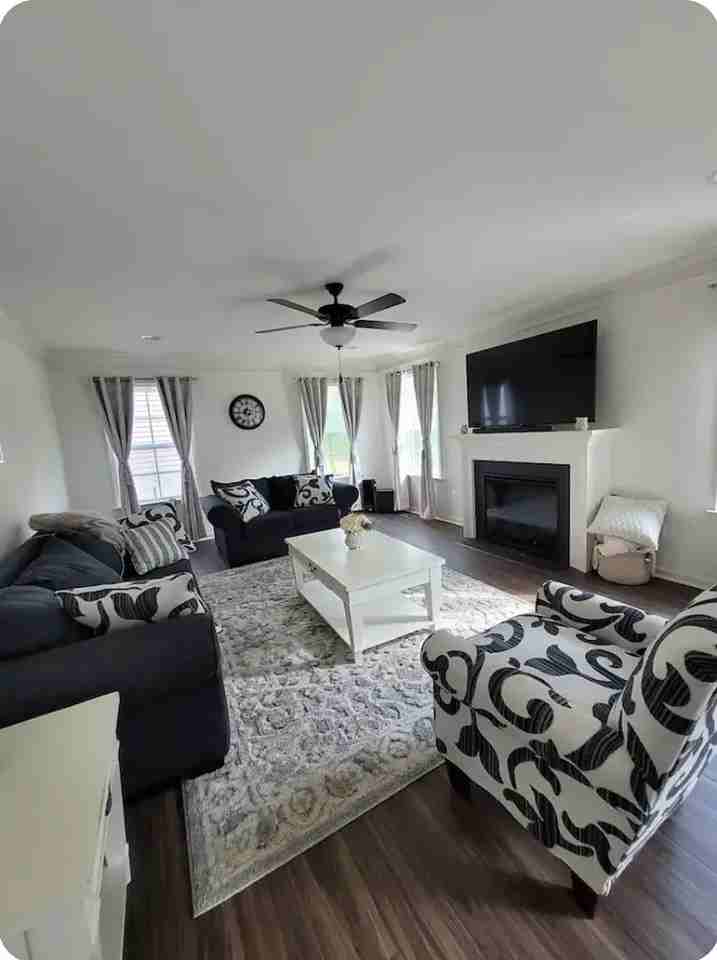 12 Belmont Pl - Photo 5 of 22