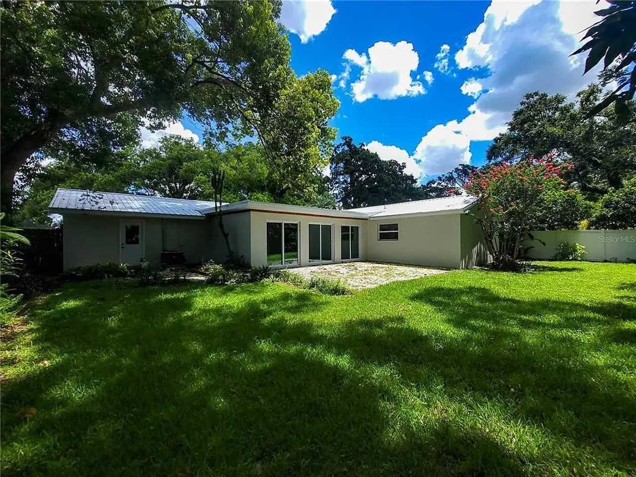 3100 Lake Arnold Pl - Photo 4 of 28