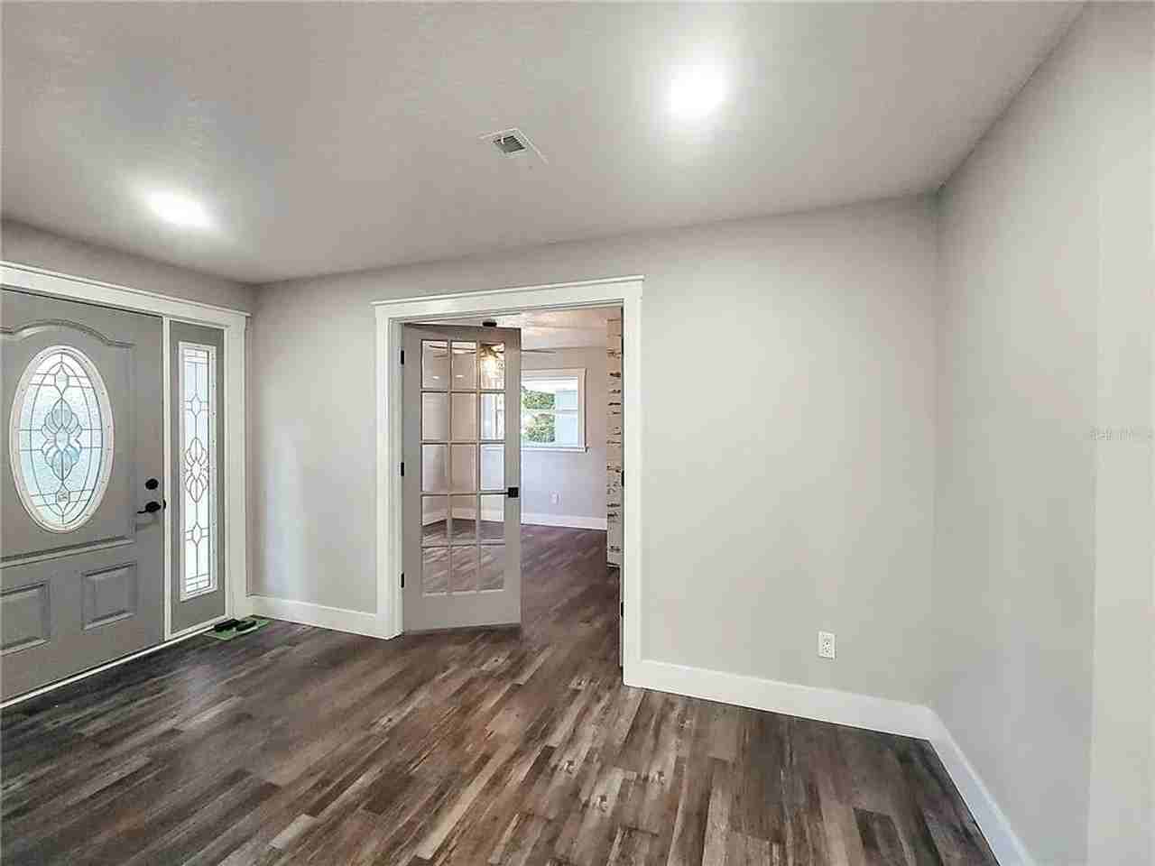 3100 Lake Arnold Pl - Photo 5 of 28