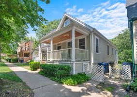 featured image of 823 Hamlin St