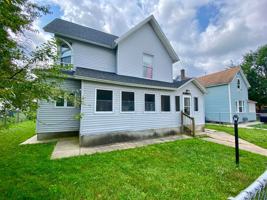 featured image of 434 Crawford St Se