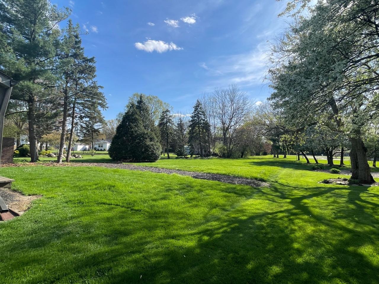 870 E Boundary St - Photo 3 of 24