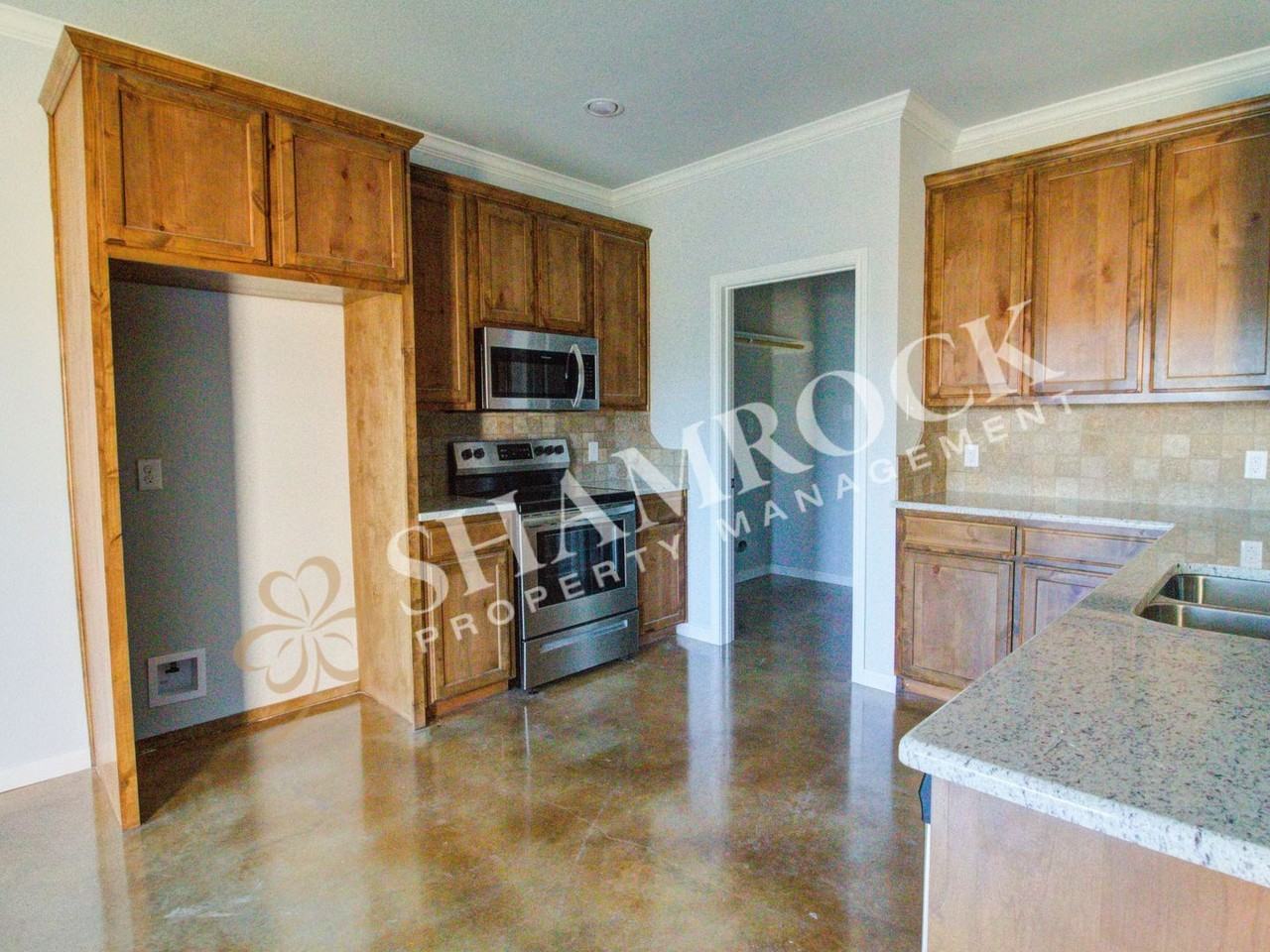 5308 Copper Mtn - Photo 5 of 11