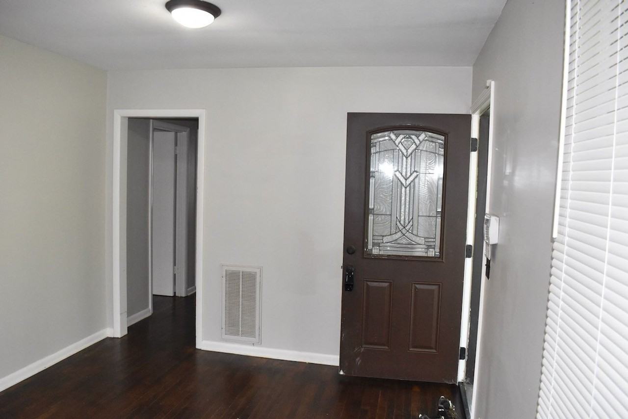 901 S 14th St - Photo 7 of 28