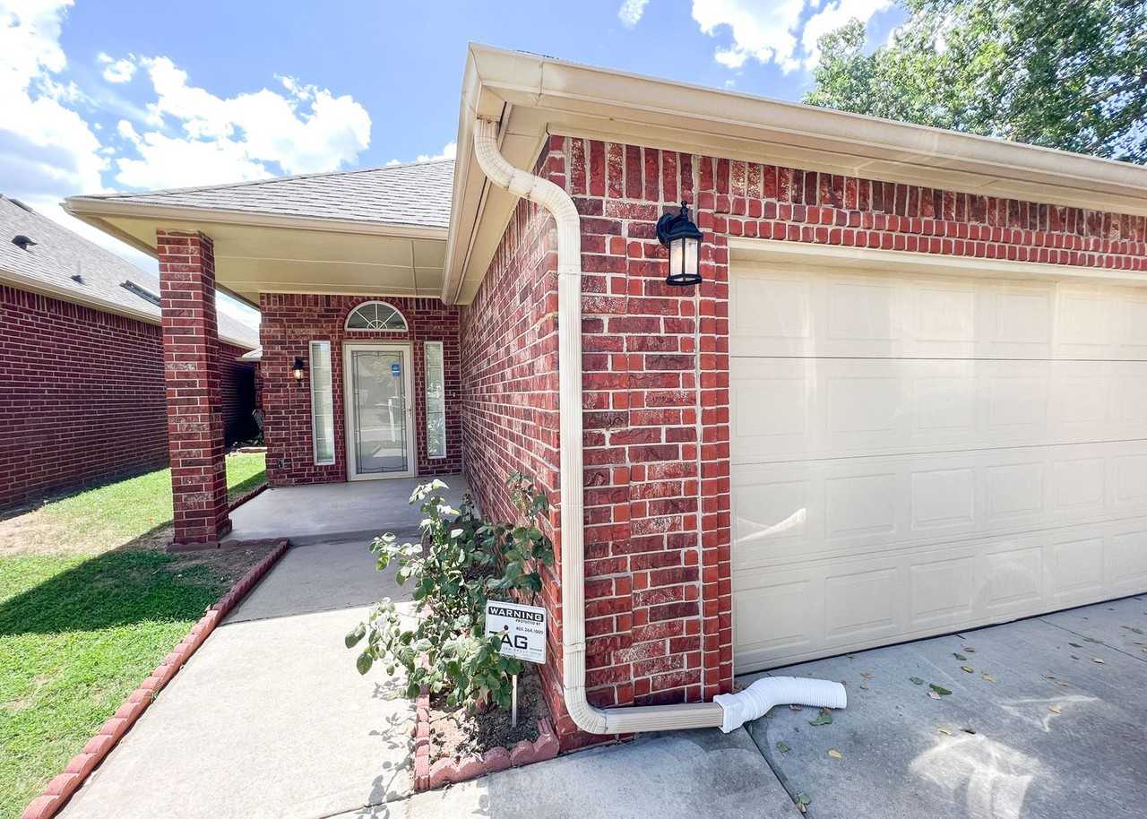 3800 E Ridge Pointe Cir - Photo 2 of 24