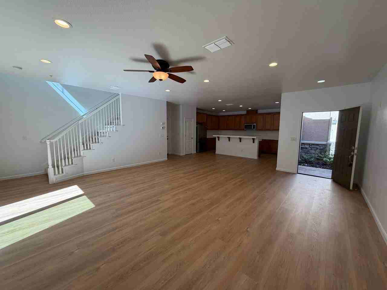 3301 N Park Dr - Photo 5 of 29