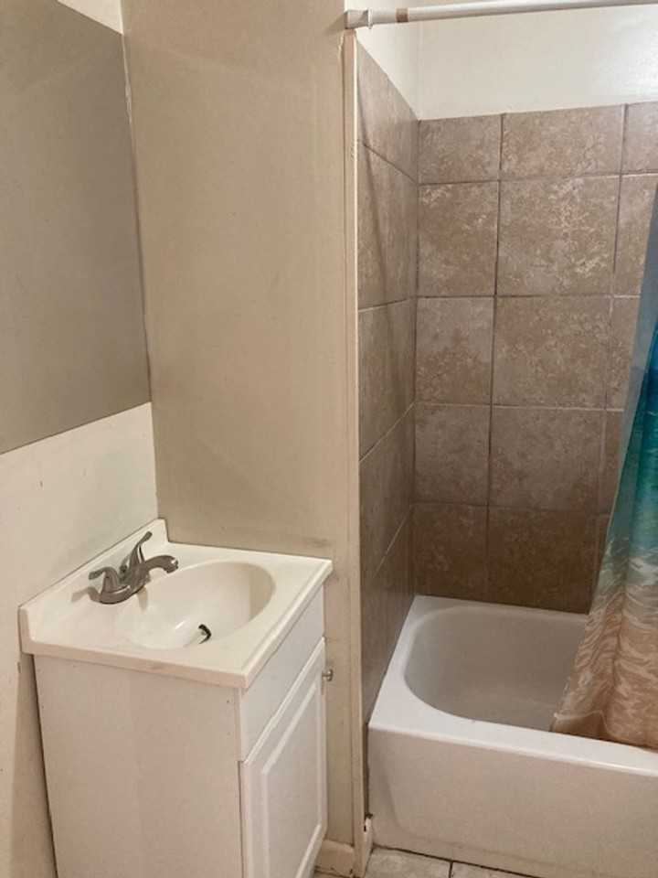 333 Park Row Ave - Photo 6 of 8