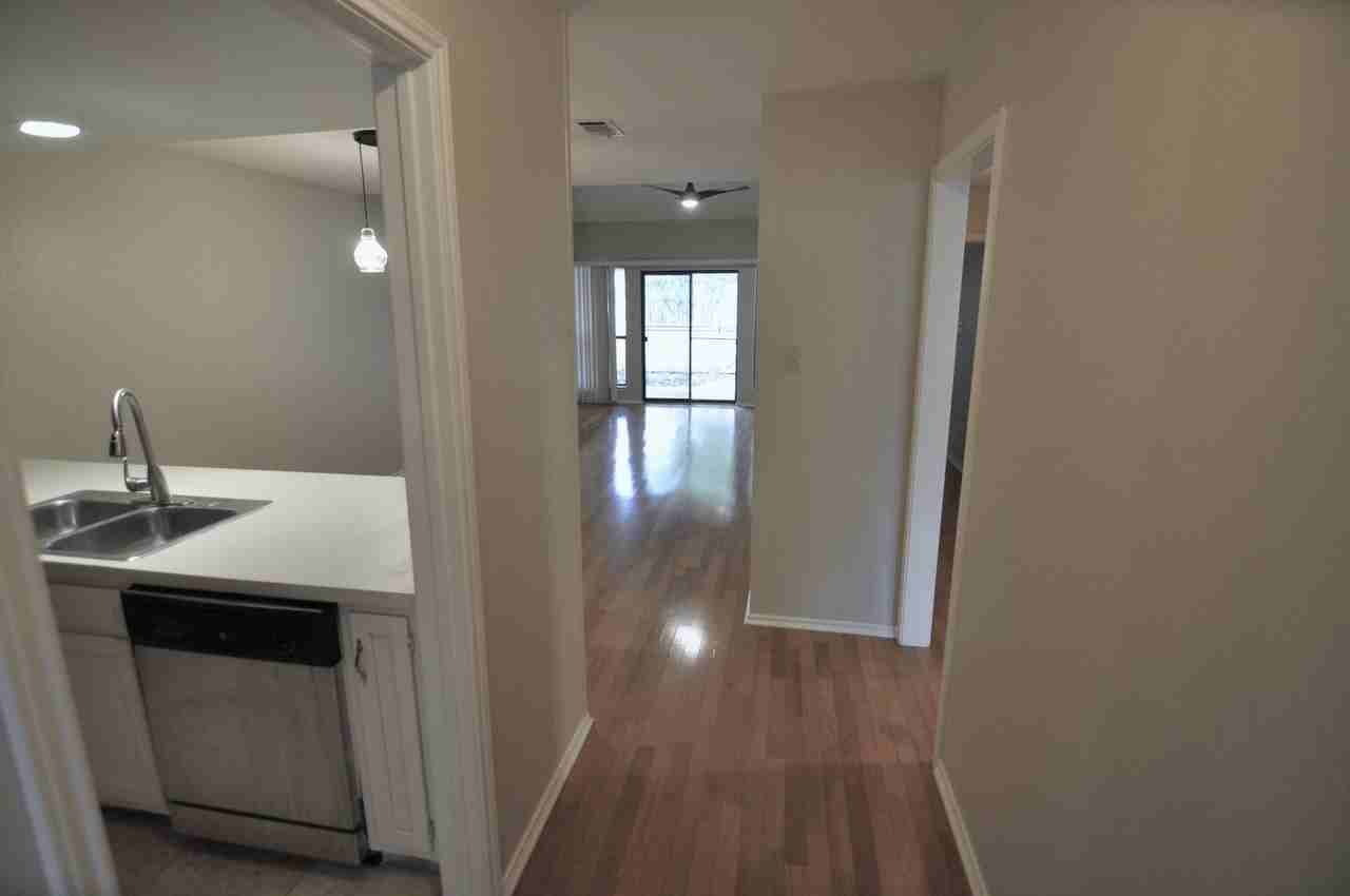 7205 Waldon Dr #L204 - Photo 3 of 15