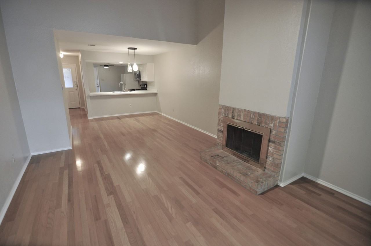 7205 Waldon Dr #L204 - Photo 7 of 15