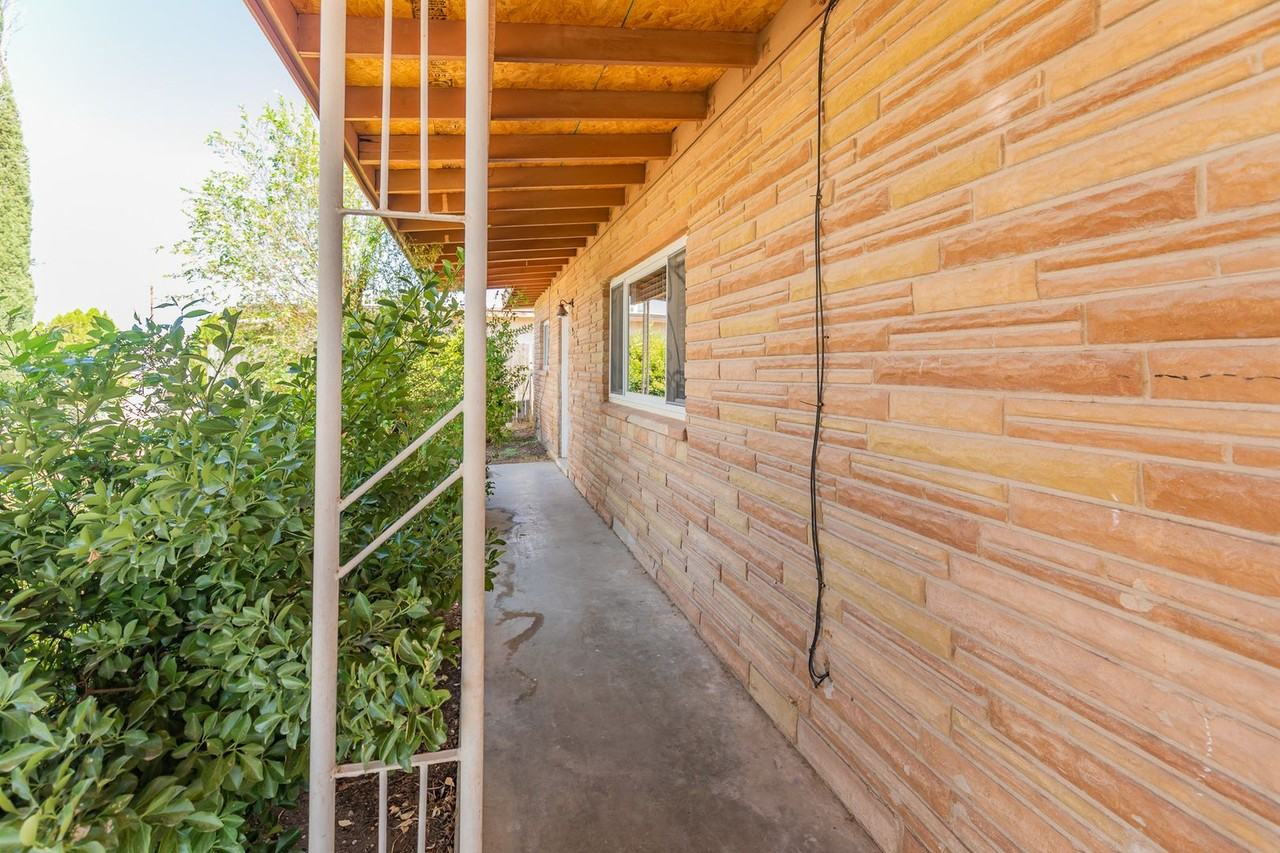 2306 Tulane Ave - Photo 2 of 28