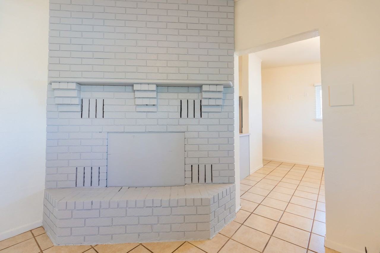 2306 Tulane Ave - Photo 6 of 28