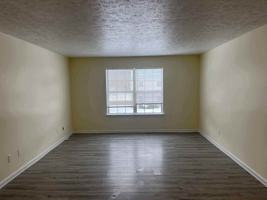 featured image of 105 Barnwood Ln