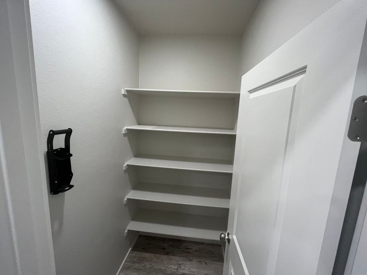 2720 Barnstormer St #5 - Photo 4 of 27