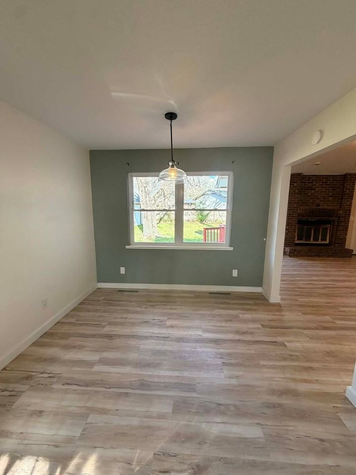 2809 N Chandler Ave - Photo 6 of 21