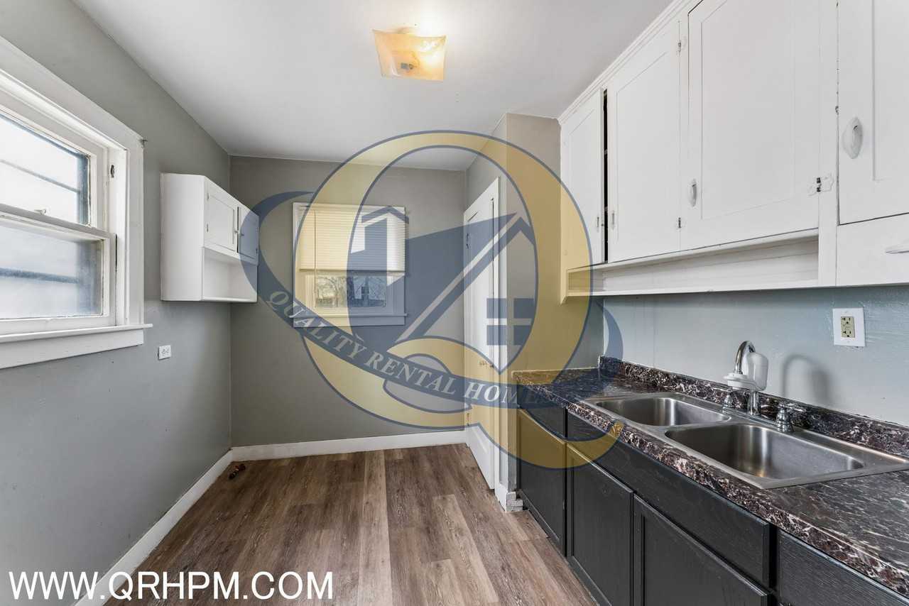 936 Stocker Ave - Photo 6 of 14