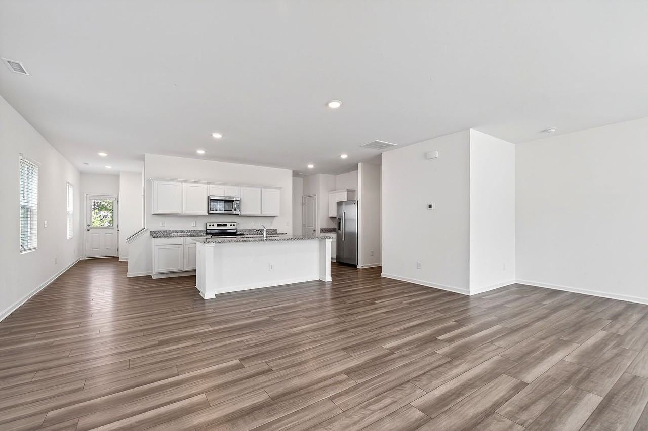 313 Spaight Acres Way - Photo 4 of 42