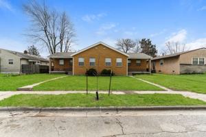 featured image of 2197 2197 / 2199 Amherst Ave