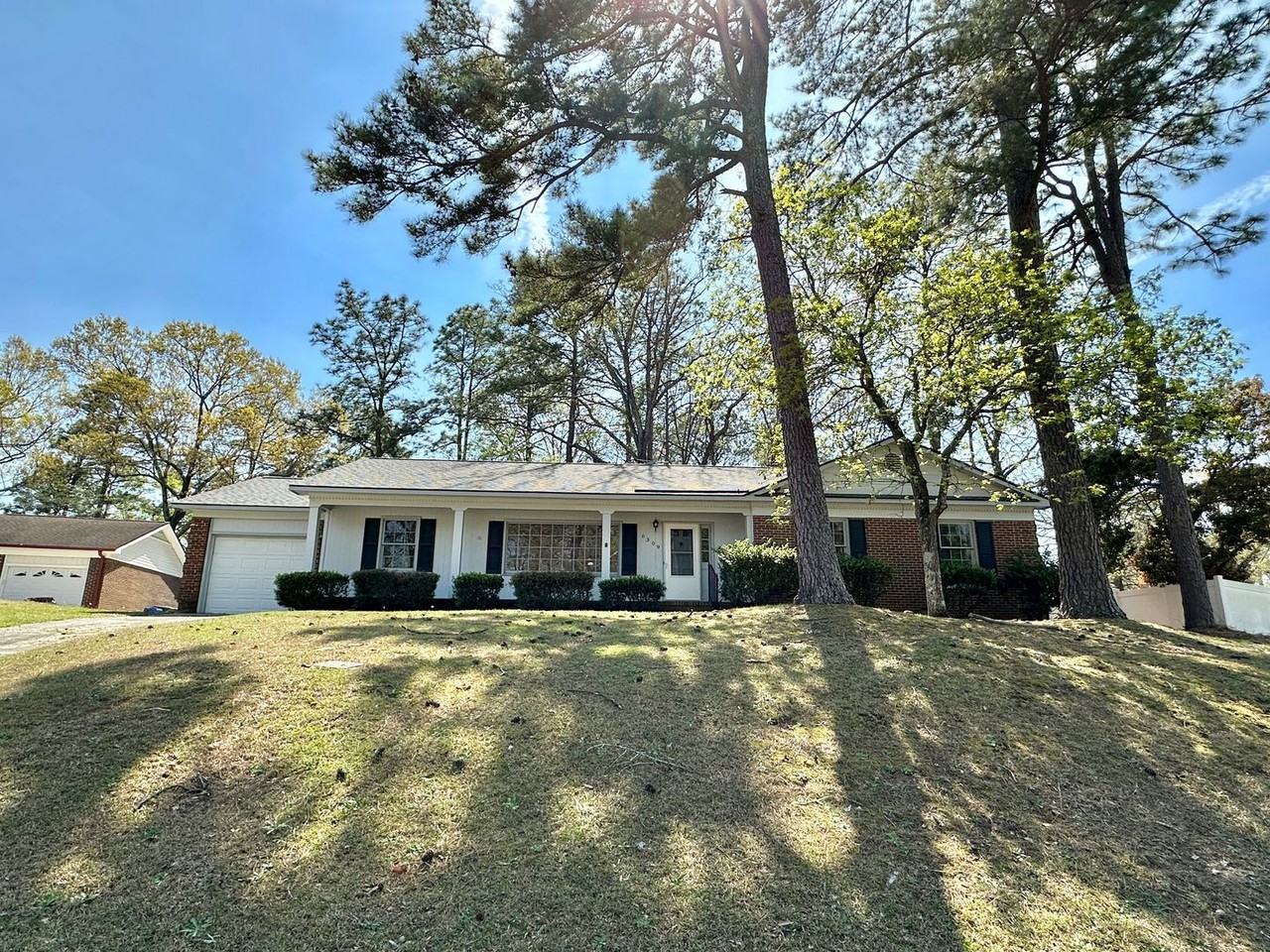 6309 Easthampton Ct - Photo 2 of 36