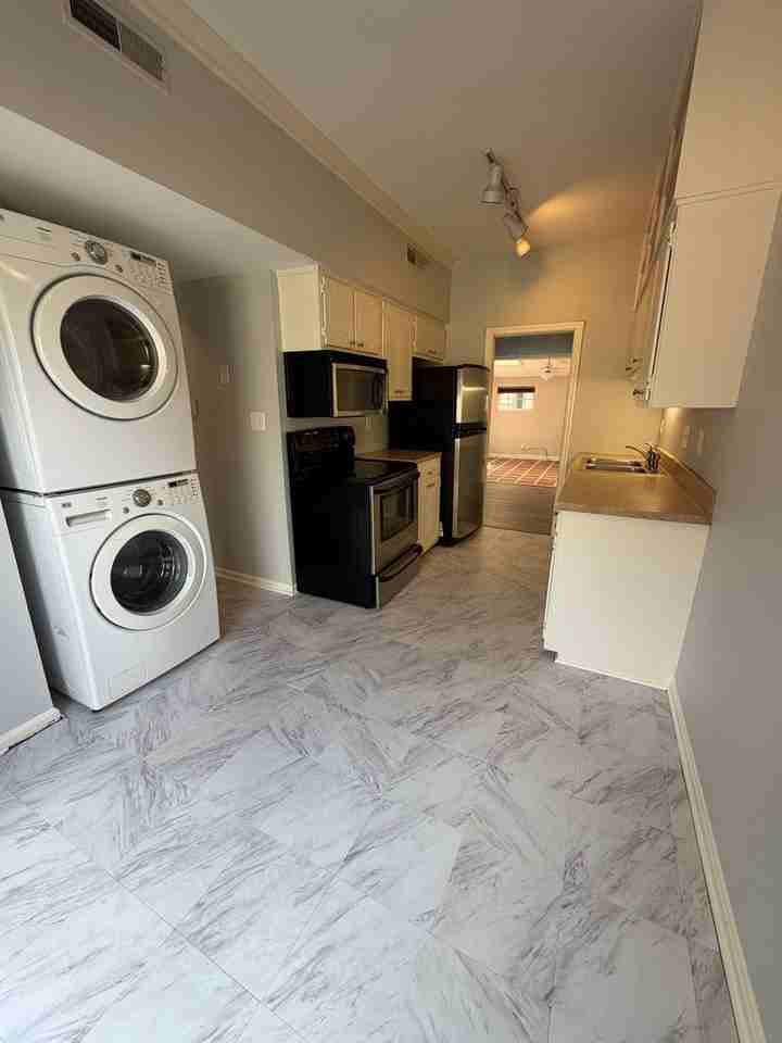 5945 Quail Hollow Rd - Photo 7 of 17