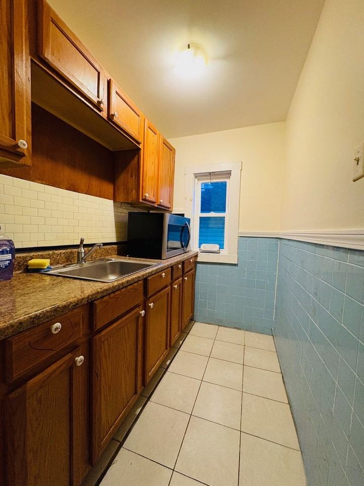 58-60 Temple Street - Photo 7 of 30