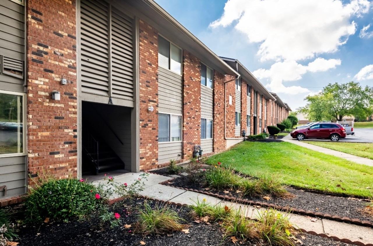 Kingston Green Millville Apartments - Photo 4 of 36