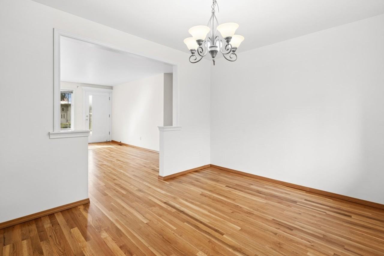 2210 167th Ave Ne - Photo 5 of 21