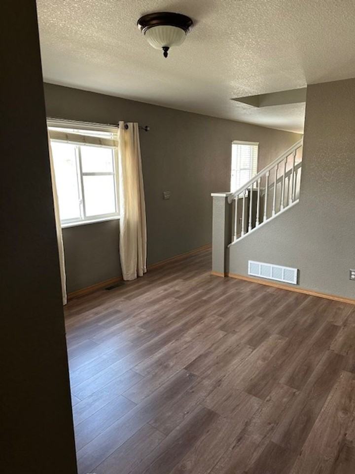 4839 Monticello Pl - Photo 5 of 23