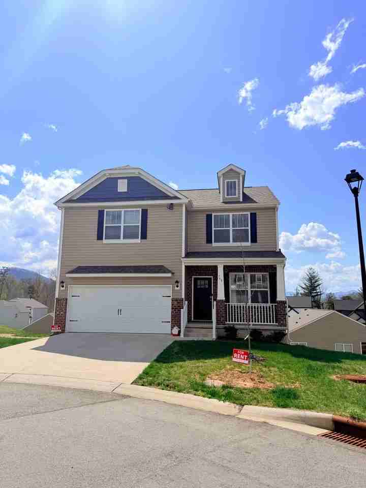 768 Fountain Park Blvd - Photo 2 of 24