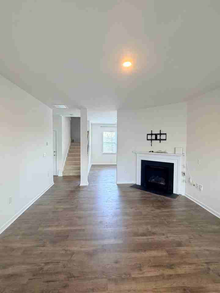 768 Fountain Park Blvd - Photo 5 of 24