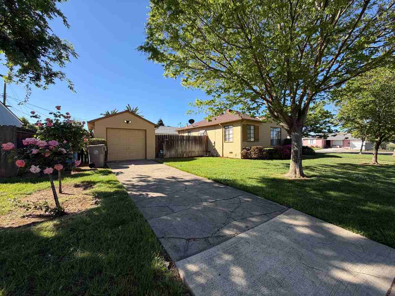 5500 38th Ave - Photo 5 of 37