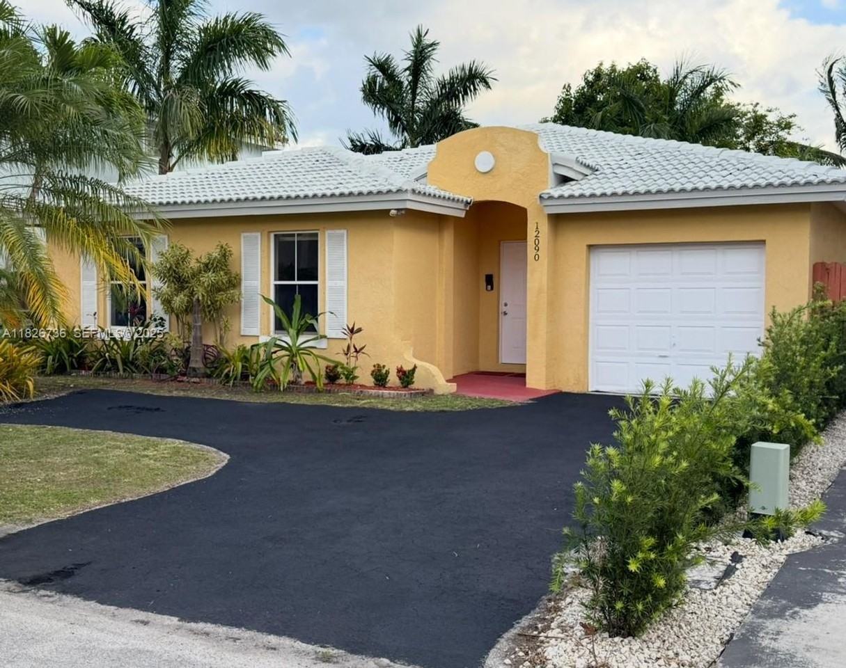 12090 Sw 250th Ter - Photo 5 of 13