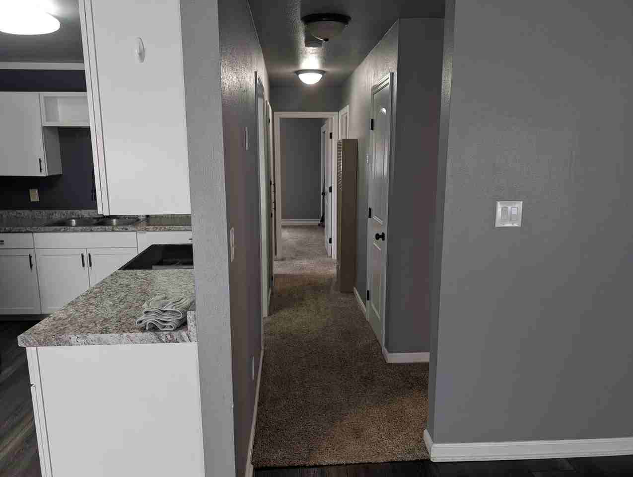 1357 Jeffries St - Photo 6 of 19