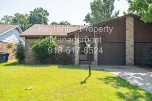 6135 - 6137 S Troost Ave Duplex - Photo 1 of 1