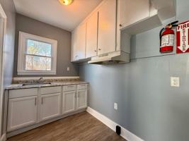 featured image of 407 S 8th St