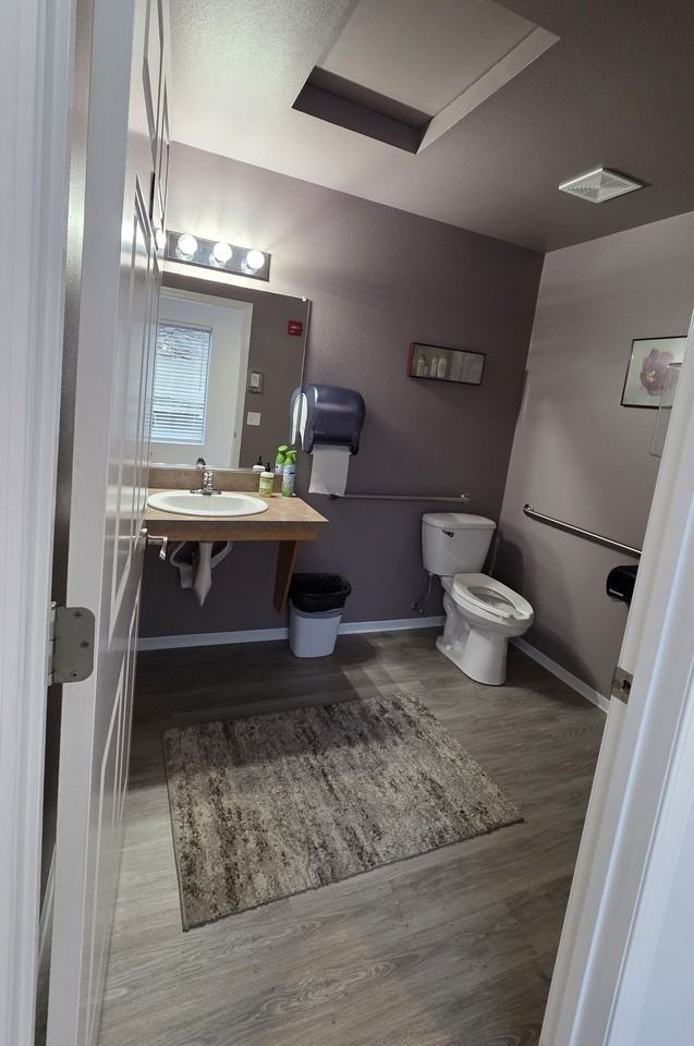 Mountain View Apartments - Photo 6 of 50